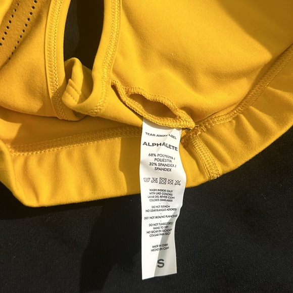 Alphalete Sports Bra - Picture 3 of 3